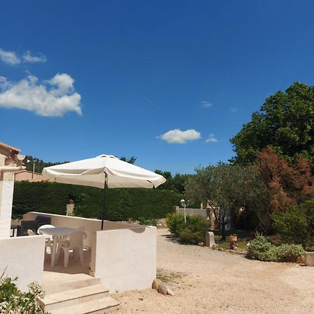 Casetta Provenzale Garéoult Exterior foto